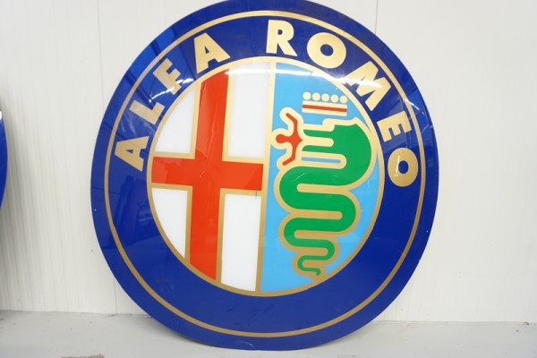 Alfa Romeo Emaileschild Logo Emblem RIEßIG ca. 132cm Durchmesser (mit leichtem Riss)