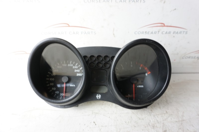 Alfa Romeo Spider 916 Tacho Kombiinstrument ca. 190000km CF1