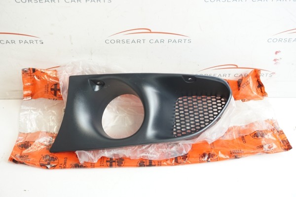 156024087 Alfa Romeo 156 Grill Verkleidung Gitter für Stoßstange rechts