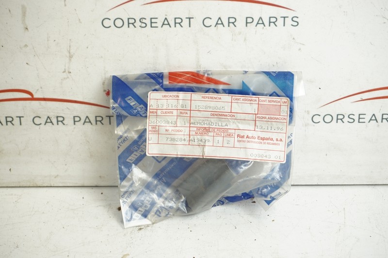 152898065 Alfa Romeo 145 146 Clip for Tr box