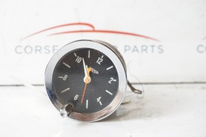 105266400903 Alfa Romeo Giulia (105) Super Clock Jäger