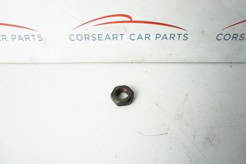 212020072 Alfa Romeo Alle 105er Befestigungsmutter...