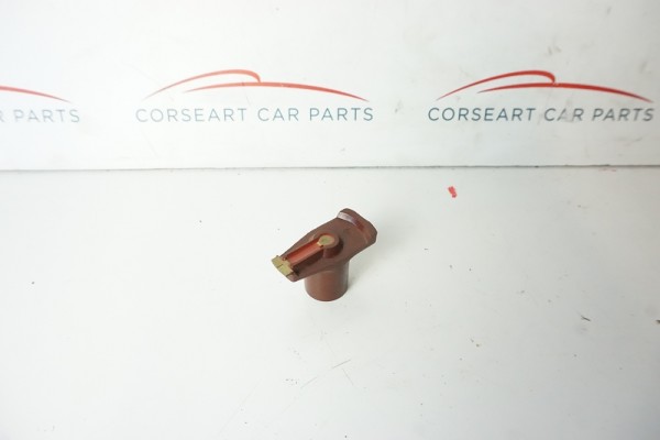 101210501100/04 Alfa Romeo GT Junior / Spider / Giulia Super / Berlina / GTV 105 Verteilerfinger Kontaktgesteuerte Zündung (Bosch 041 JF4) [Nr. 7 auf Skizze]