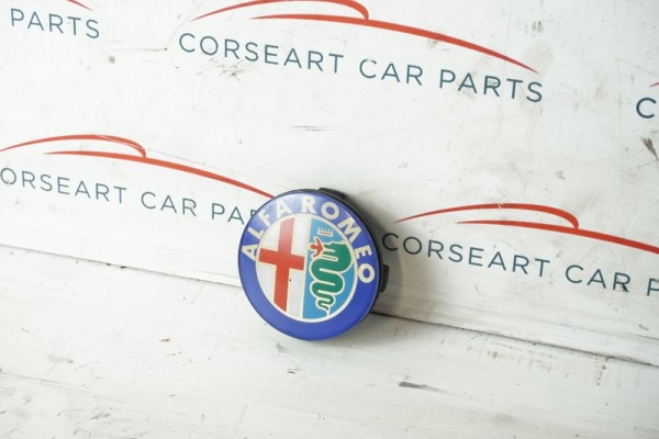 Alfa Romeo GTV Spider 916 Zender Milano Emblem Badge for Wheel