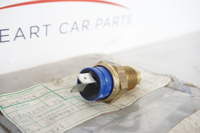 7762300 Alfa Romeo GTV / Spider 916 / 145 / 155 / 156 Sensor