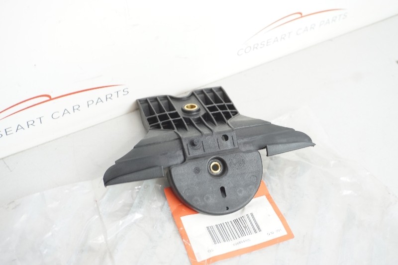606824960  Alfa RomeoGT 937 Abdeckung Ku box