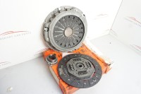 71713004 Alfa Romeo 156  2.5 V6 24V  Set Clutch