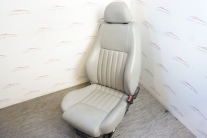 Alfa Romeo 147 Leather Seat grey creme RH Passengers