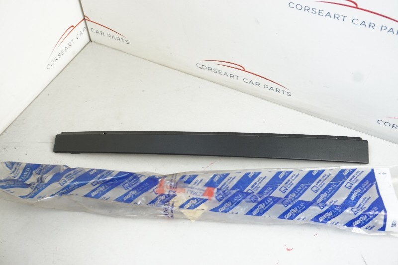 735278598 Alfa Romeo / Fiat   Abeckleiste Kunststoff schwarz