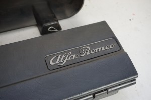 Alfa Romeo Alfasud glovebox