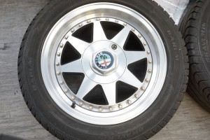 Alfa Romeo 75 Set Wheel on Aluminium Rims...