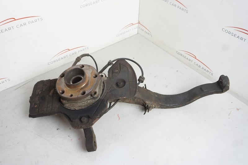 Alfa Romeo 156 Achschenkel Radnabe Vorne box