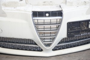 Alfa Romeo 147 Front Stoßstange vorne Weiss (Facelift mit SRA)