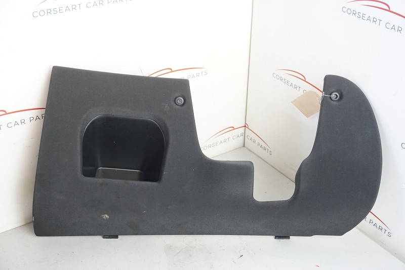 Alfa Romeo 147 Verkleidung Sicherungskas box