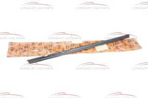 60528829 / 161106308900 Alfa Romeo 75 Fentserschachtleiste