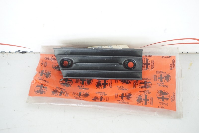 60518707 Alfa Romeo 75 Spark Plugs Cable Duct  1,6 / 1,8 / 2