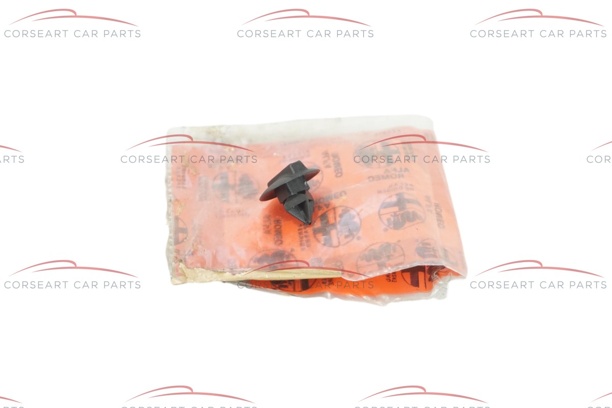 60584323 Alfa Romeo 155 & Lancia The box