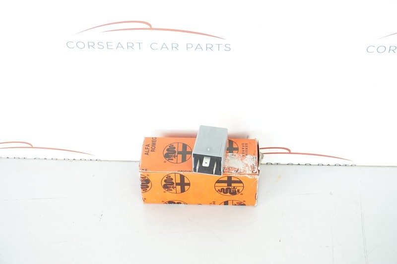 60620644 Alfa Romeo 166 Relais Innenbeleuchtung
