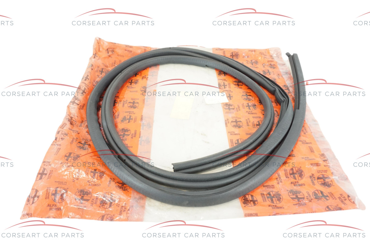 60504511 Alfa Romeo 33 Seal Gasket Front Door RH