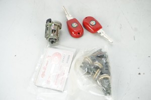 156017371 Alfa Romeo 156 Door / Ignition Lock Set with Keys and Electronic Code 2