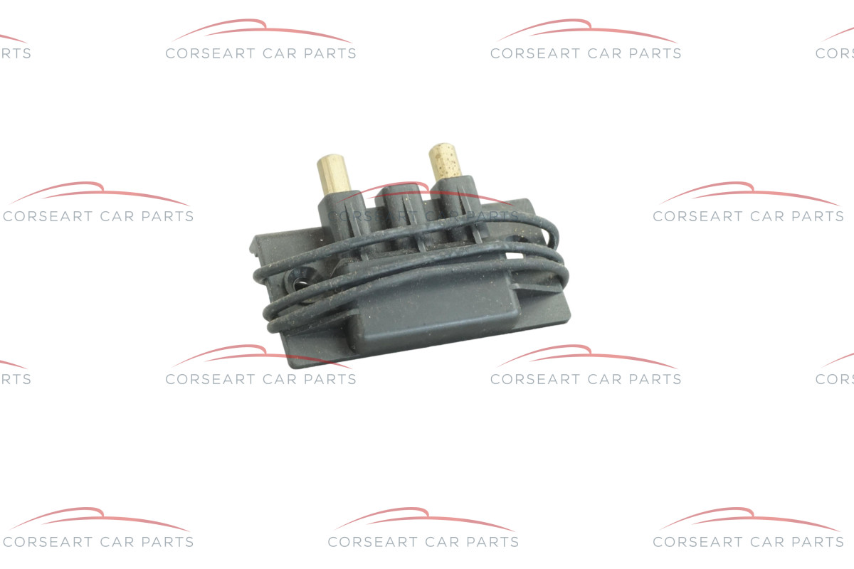60746736 / 539915 Alfa Romeo Alfasud Kontaktplatte Heckklapp