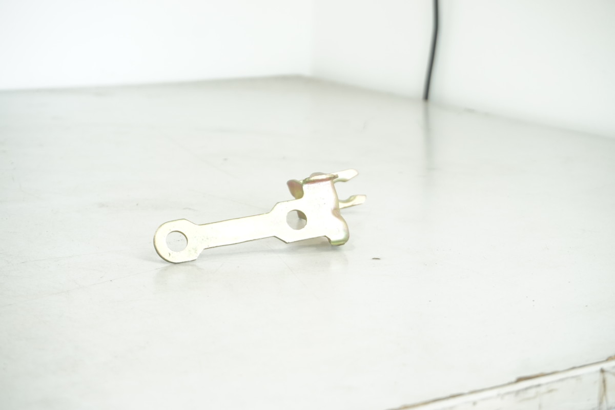 60524132 Alfa Romeo Holder LH