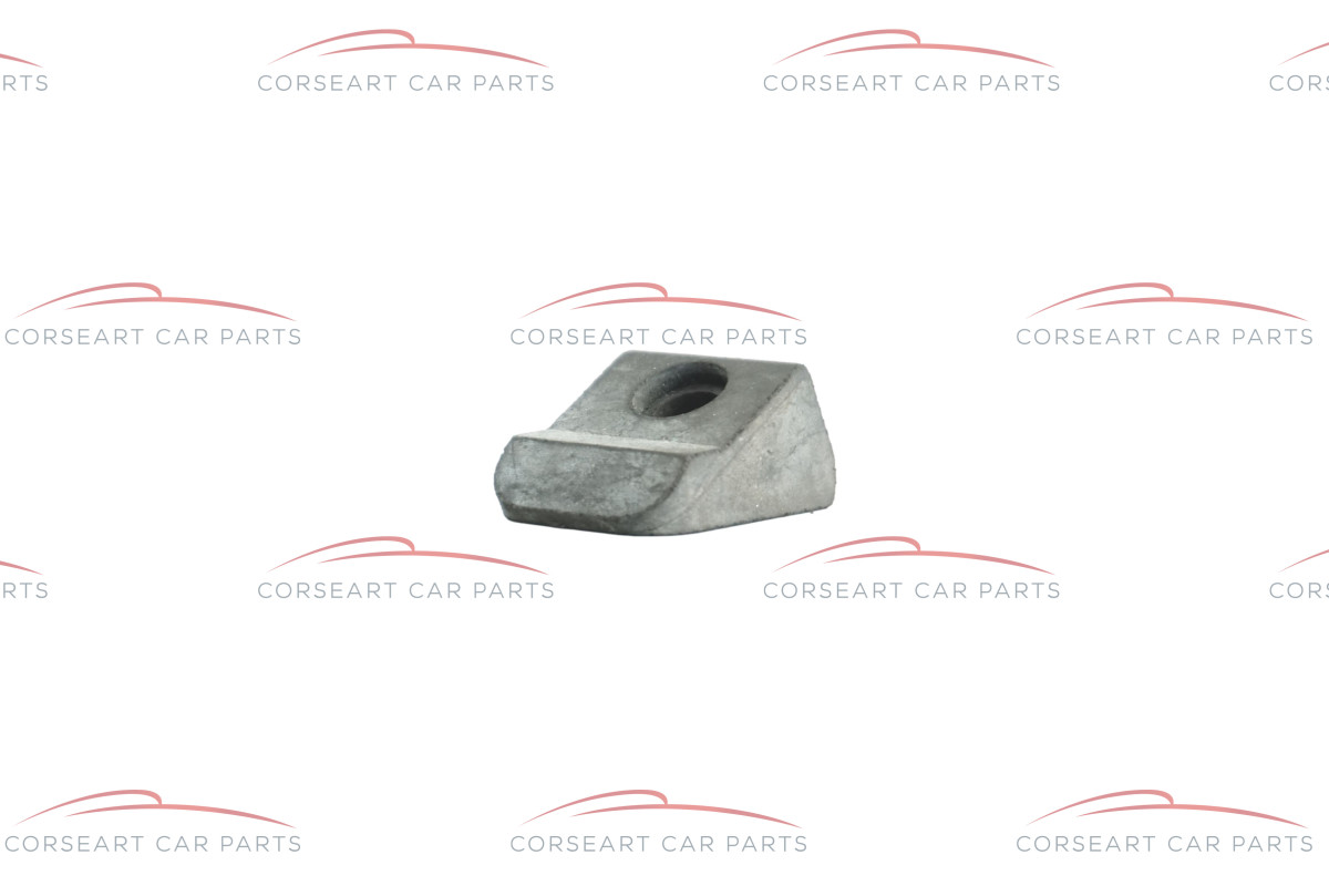 60709778 / 102572 Alfa Romeo Alfasud Sprint Buchse