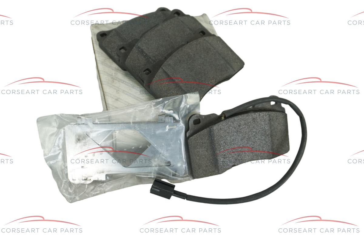 77363336 Alfa Romeo 156 1910 JTD & Mercedes Benz SL Cabr