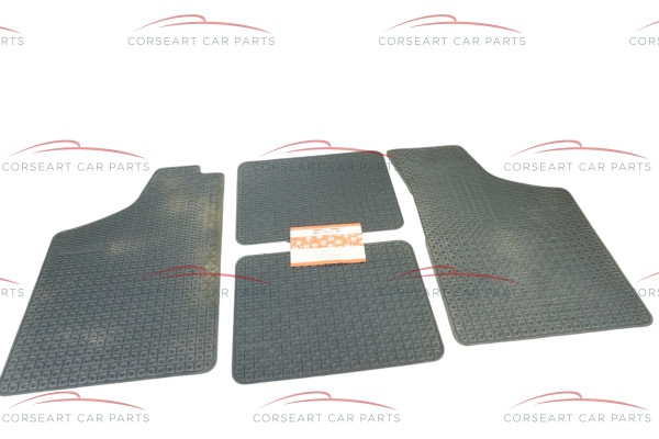 60775129 Alfa Romeo Nuova 33 Kit Car Mats