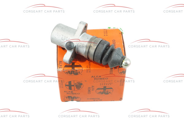 thumbnail image 2 of Ferodo Clutch Pump For Alfa Romeo Giulietta, 75, 90, Alfetta - OE 60518194, Made In Italy 2 of 6