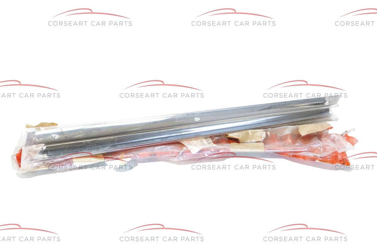 60586818 Alfa Romeo Spider 105/115 Chrom box