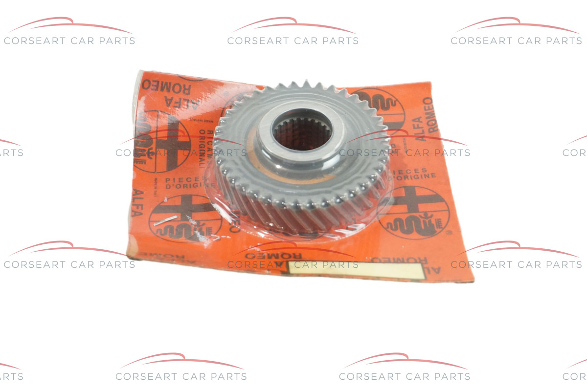 60800202 / 5985492 Alfa Romeo 164 Gear Wheel 5. Gear