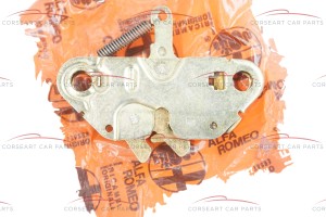 60703498 / 116005601401 Alfa Romeo Alfetta 2.0 116 Heckklappenschloss