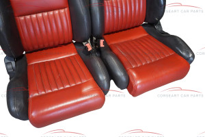 Alfa Romeo GTV Spider 916 Sitze Edizione Elegante bicolor (rot / schwarz)