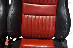 Alfa Romeo GTV Spider 916 Sitze Edizione Elegante bicolor (rot / schwarz)
