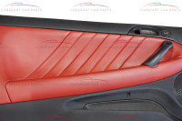 Alfa Romeo GT 937 Türverkleidung rot Leder vorne links