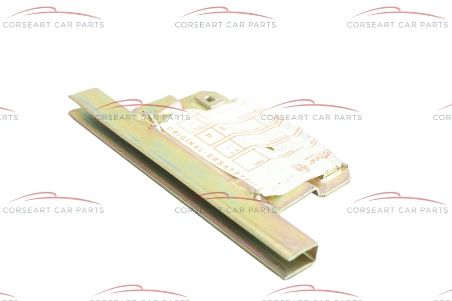 537914 Alfa Romeo Alfasud Halter Fensterführung