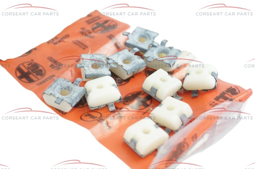 60807678 Alfa Romeo 33 IE 8/16V Klipp Haltegriff (Preis...