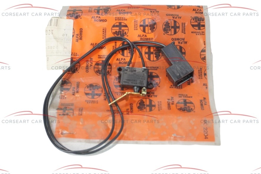 60574702 Alfa Romeo 155 Schalter Kofferraumschloss