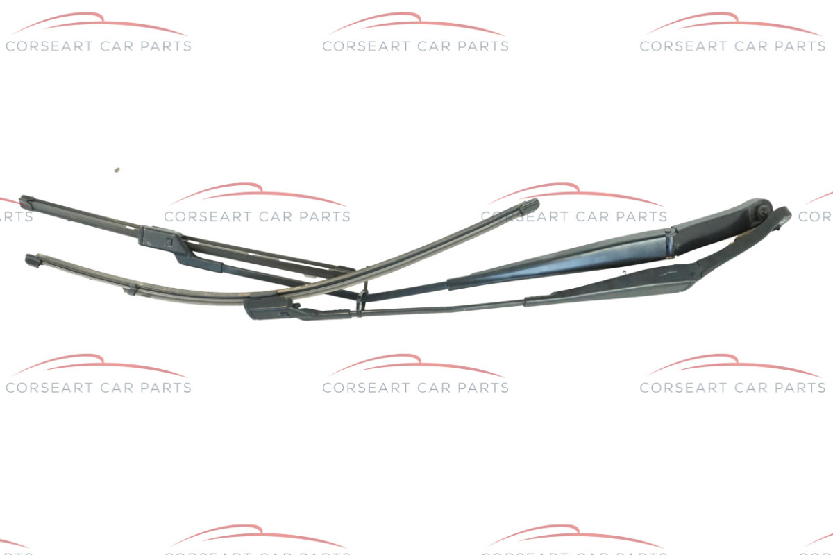 Alfa Romeo Giulietta 940 front wiper arms