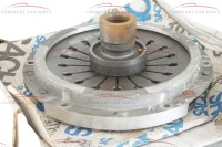 Alfa Romeo 75 3.0 V6 & RZ/SZ & 90 Kupplungsdruckplatte (3083030232 Sachs) mit Ausrücklager