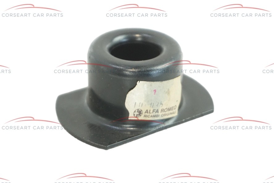60501120 Alfa Romeo 33 Holder Front Chassis