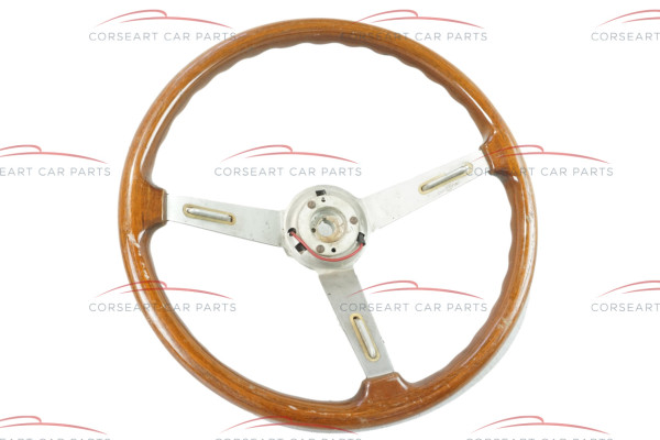 Alfa Romeo 105 GTV Bertone Lenkrad Holz tiefgeschüsselt Personal