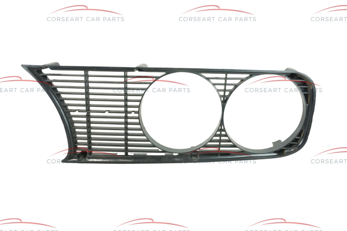 105125945000 Alfa Romeo Berlina 2000 105 Kühlergrill vo