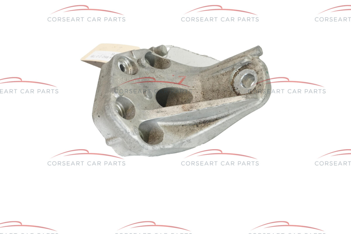 50545195 Alfa Romeo Giulia 952 2.0 TB Q4 280PS Motorhalterun