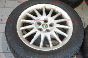 Alfa Romeo GT 937 original Felgen auf Winterreifen (Vredestein 205 55 16 / 6mm)