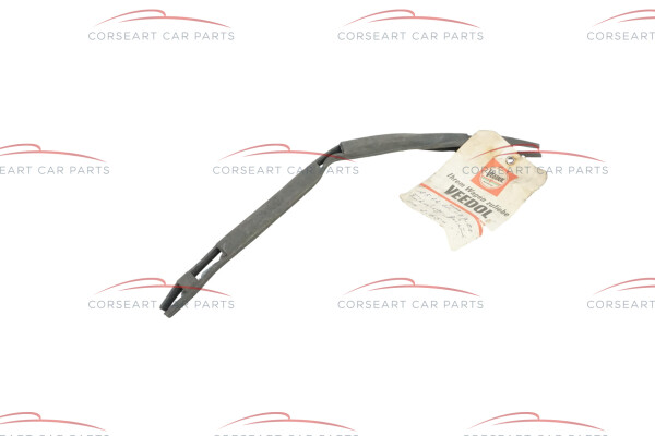 1050261177 Alfa Romeo GT Junior (1300-1600) / GTV 105 (1750-2000) - Türdichtung links