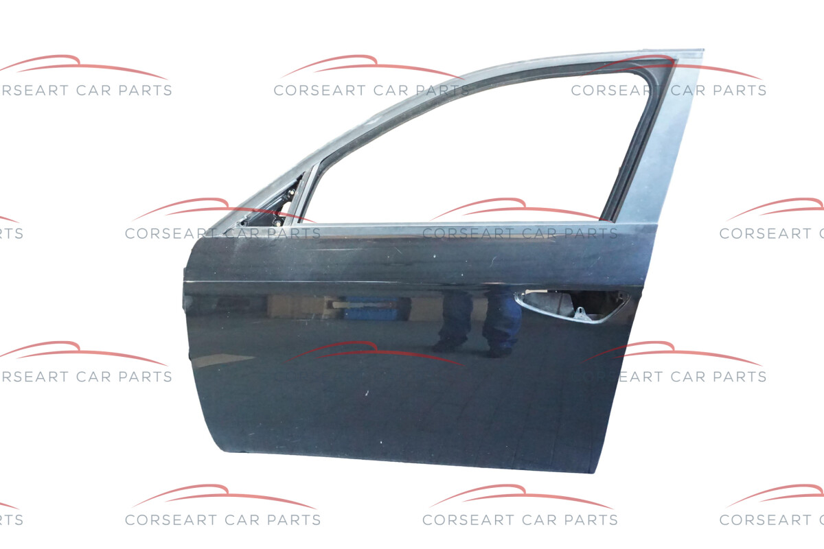 Alfa Romeo 159 939 Türe vorne links schwarz met 876/B